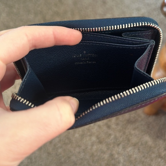 Louis Vuitton Zippy Wallet Epi Case Navy blue, excellent condition - Picture 5 of 5